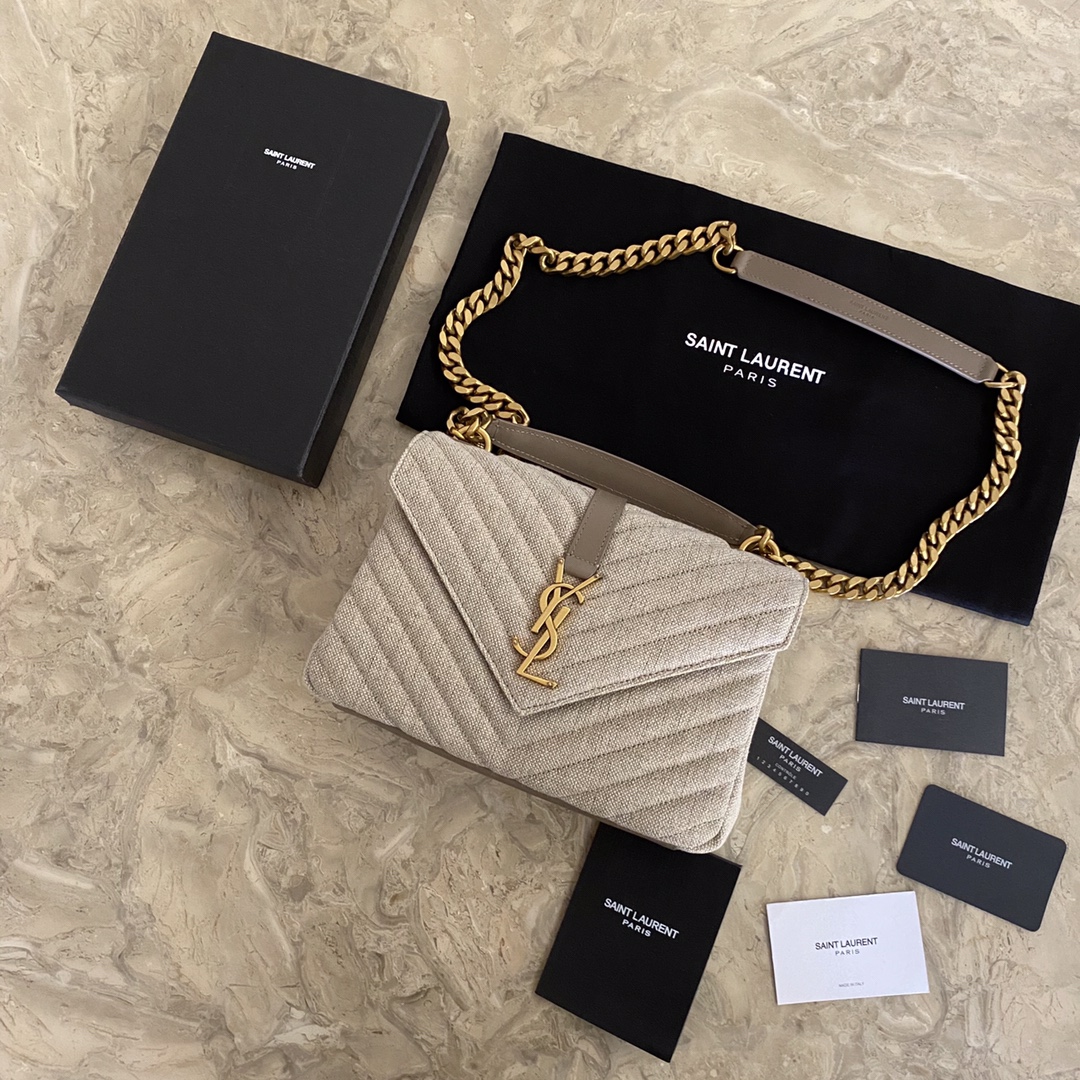 COLLEGE MEDIUM IN QUILTED LEATHER