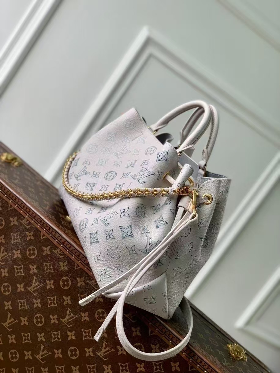 Louis vuitton Bella Tote Brume Mahina