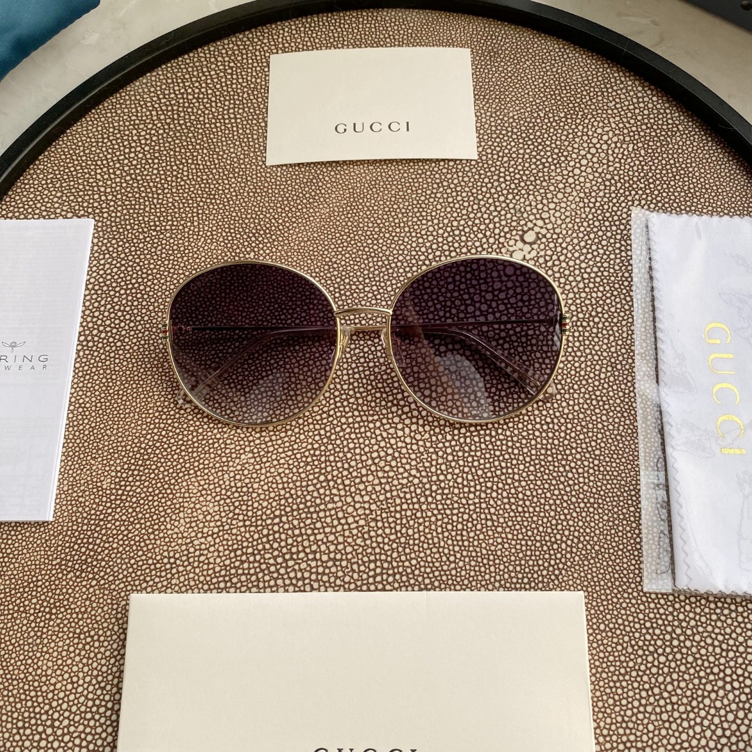 GG1336O Gold Oval Stainless Steel Frame