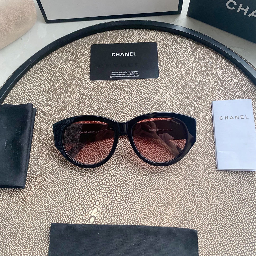 Vintage chanel sunglasses