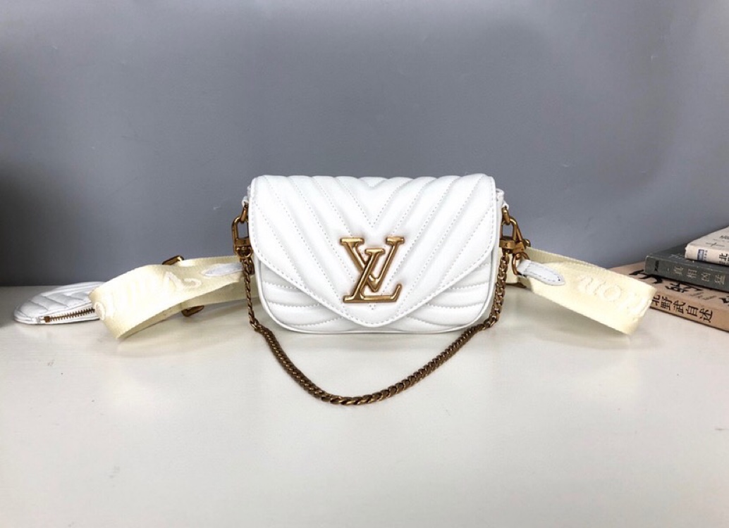 LOUIS VUITTON NEW WAVE MULTI-POCHETTE