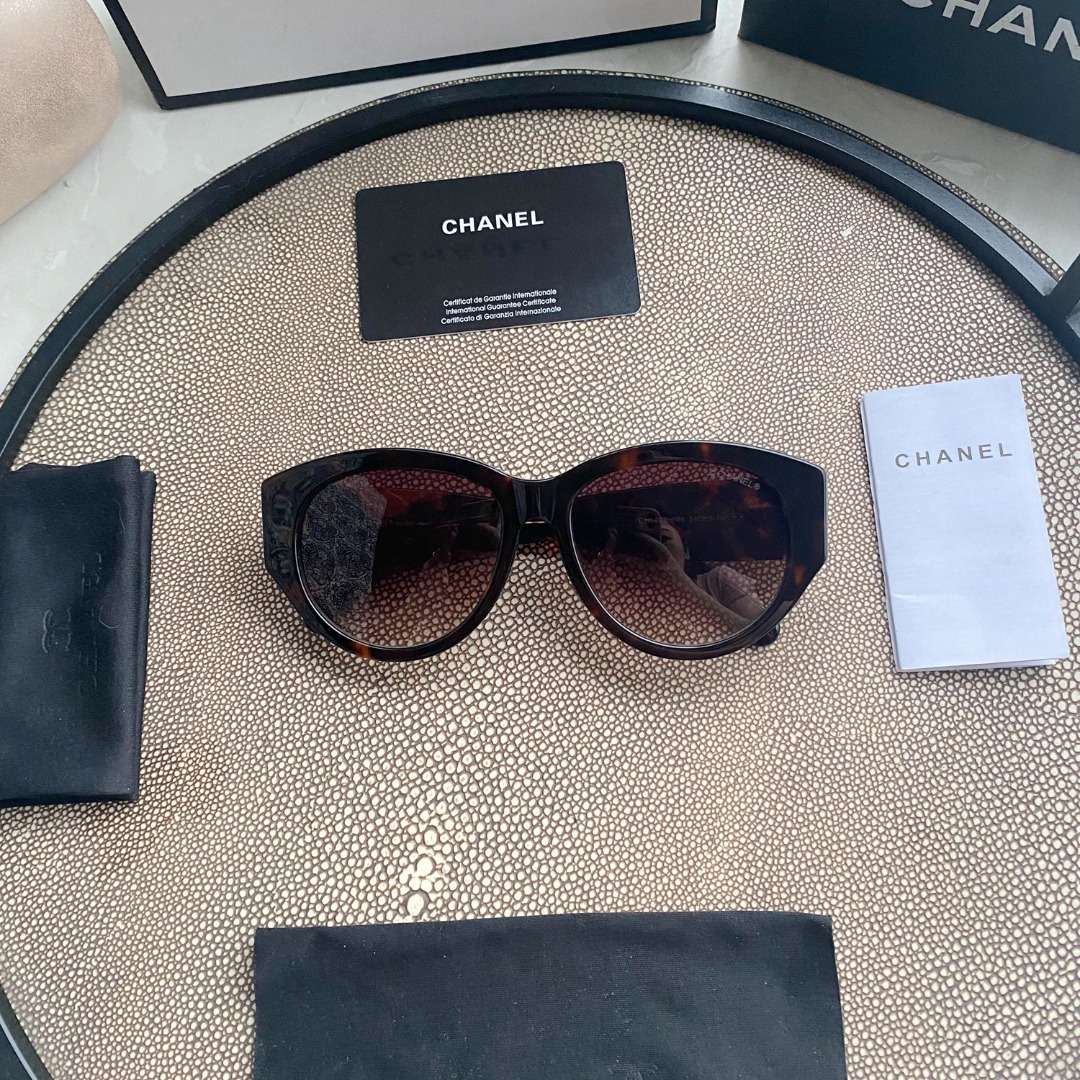 Vintage chanel sunglasses