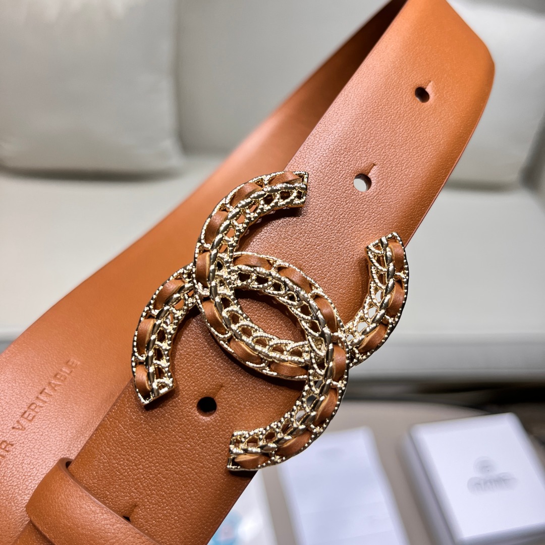 Chanel leather belt