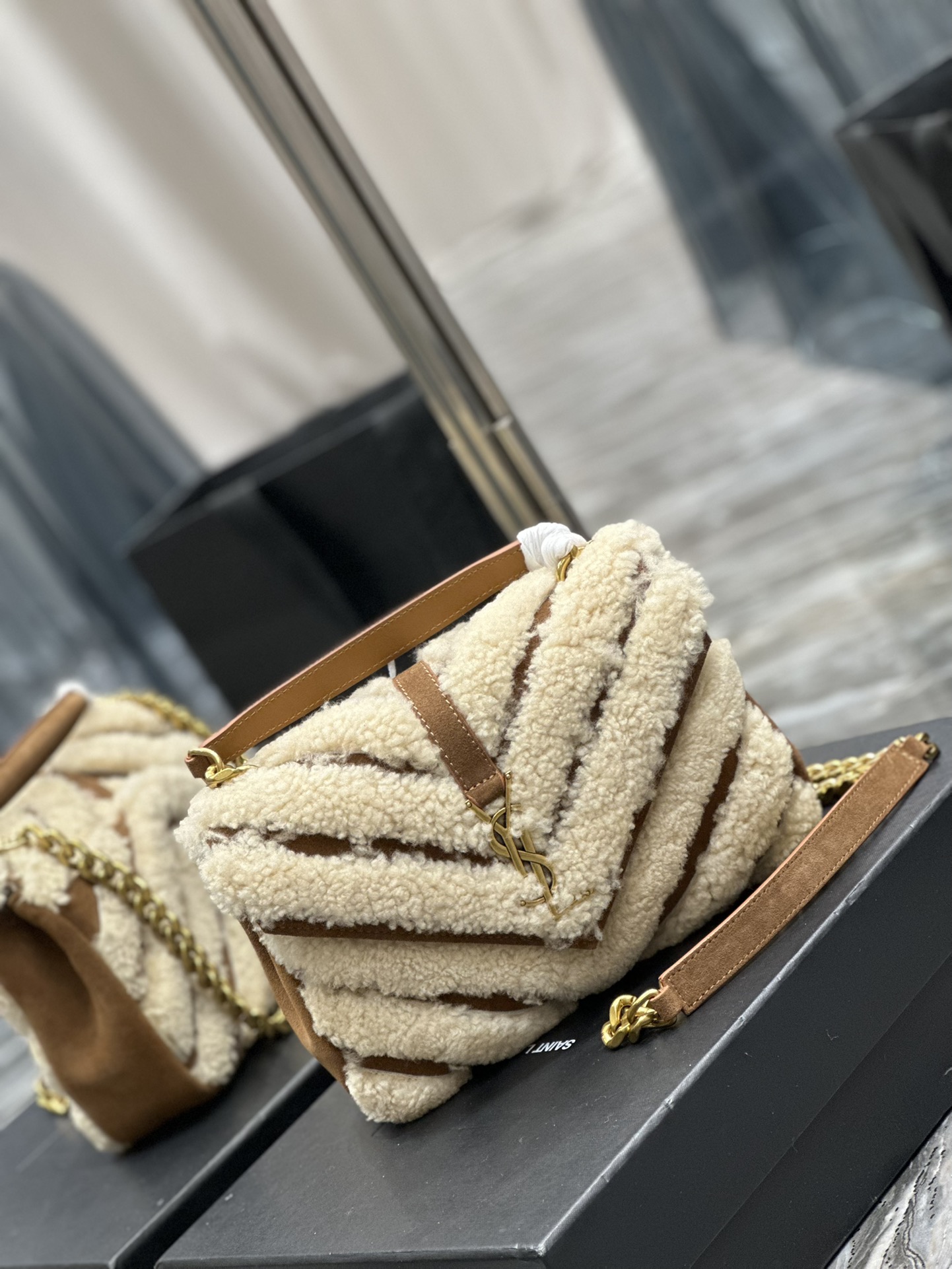 SAINT LAURENT MONOGRAM