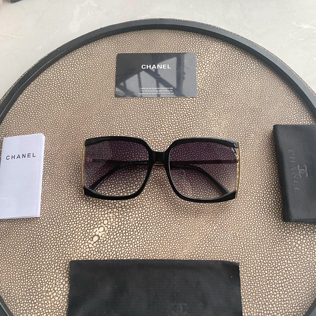 Square Sunglasses