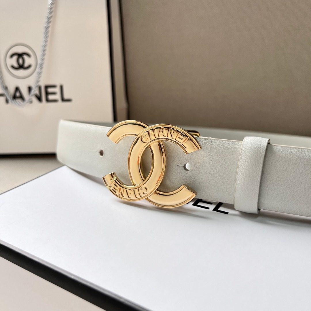 Chanel CC logo leather belt