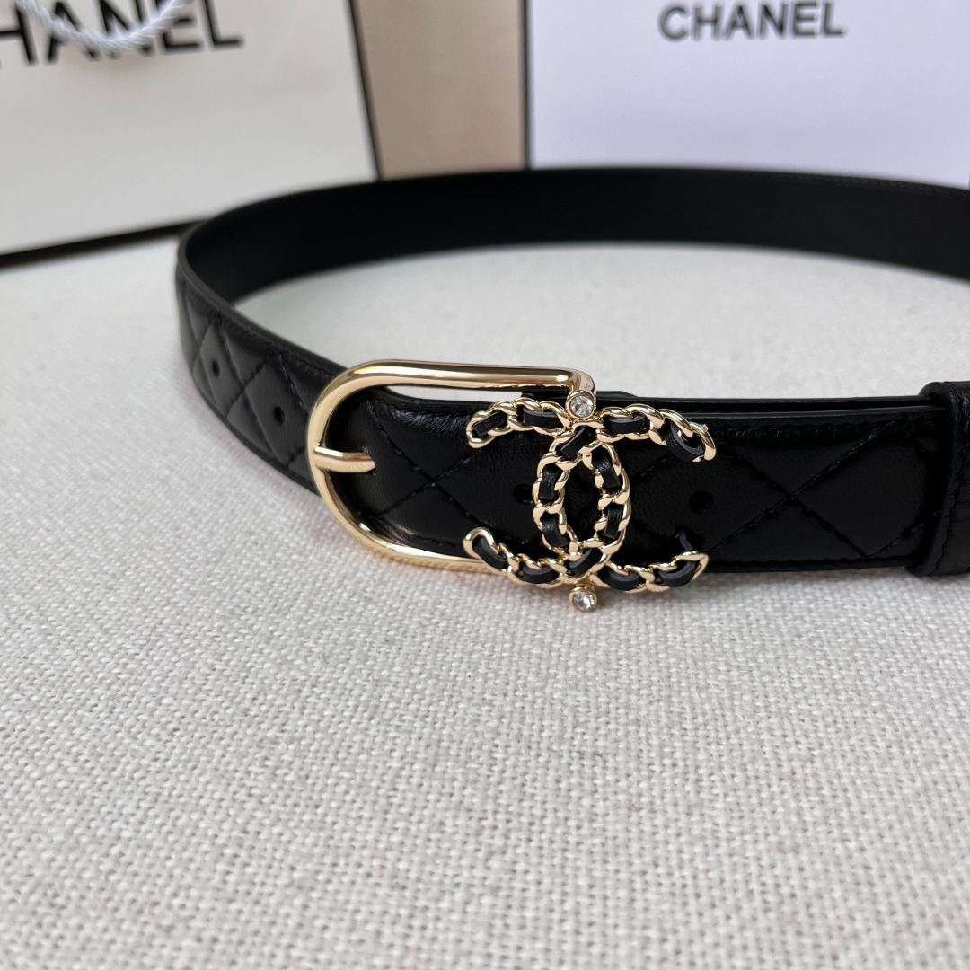 Chanel leather belt