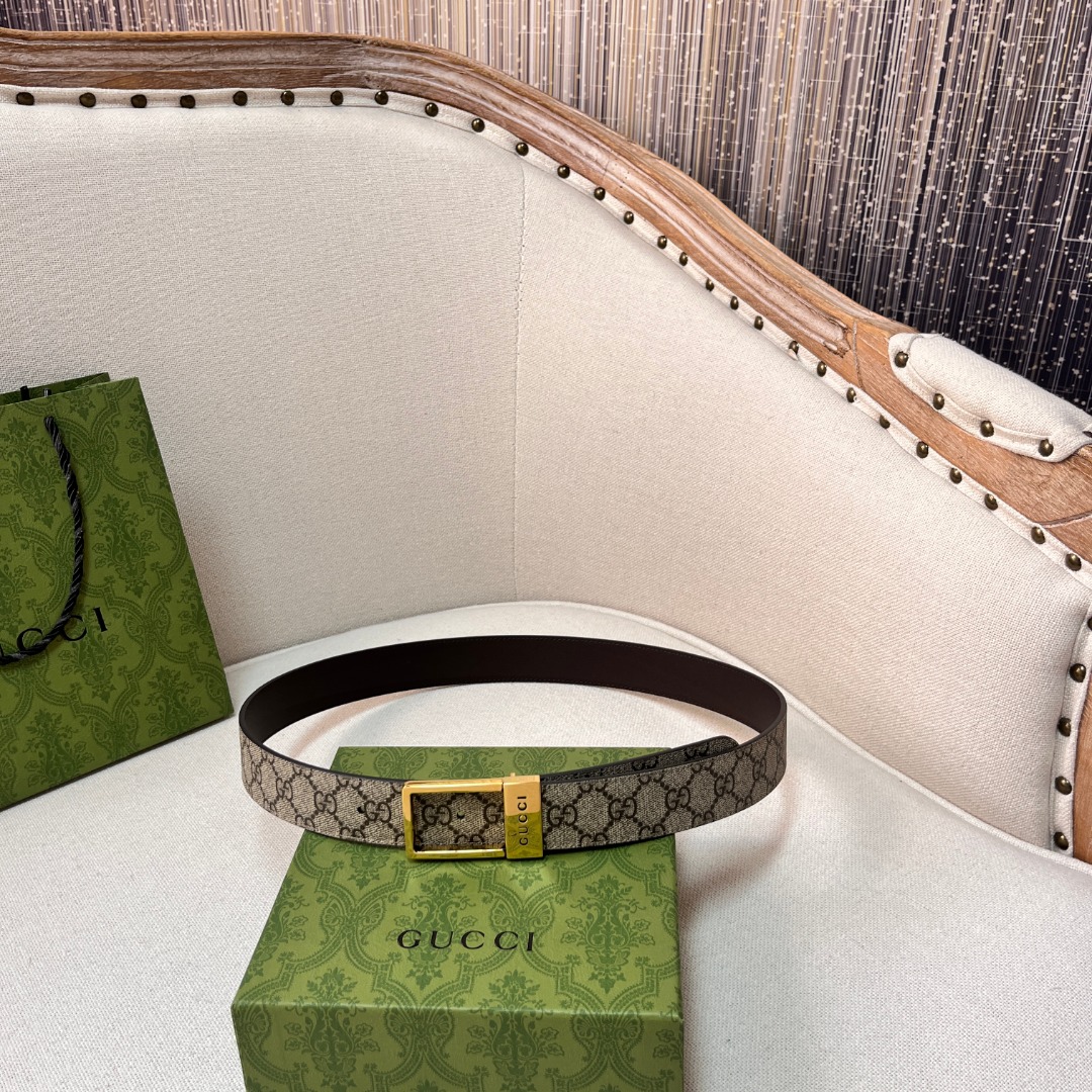 GG belt with silver buckle