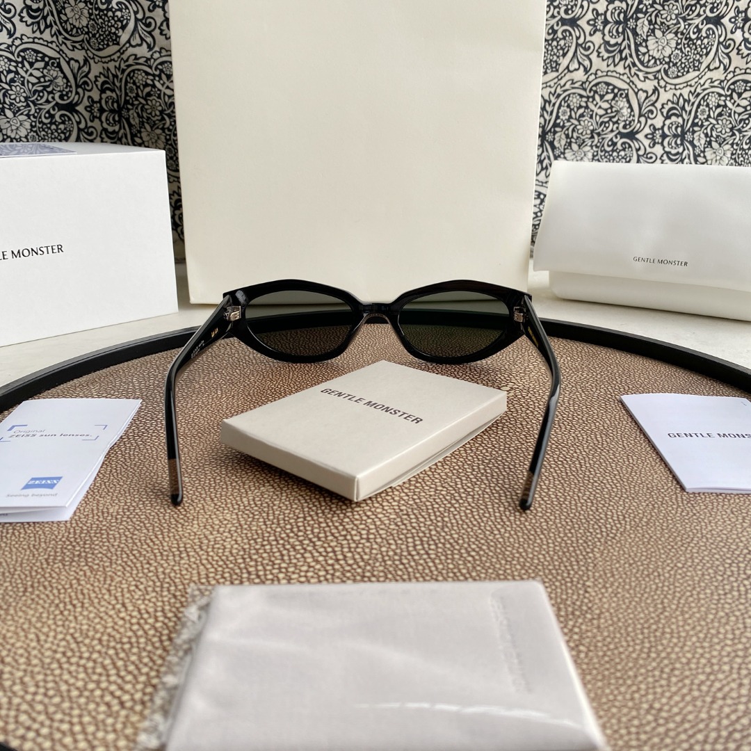 Dada 2024 Collection