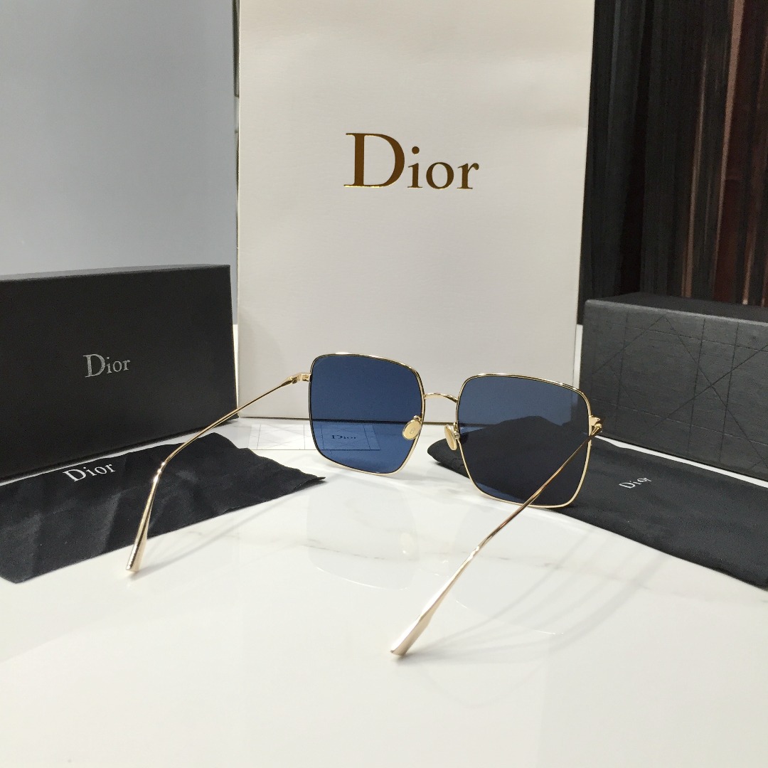 Stellaire Square Sunglasses