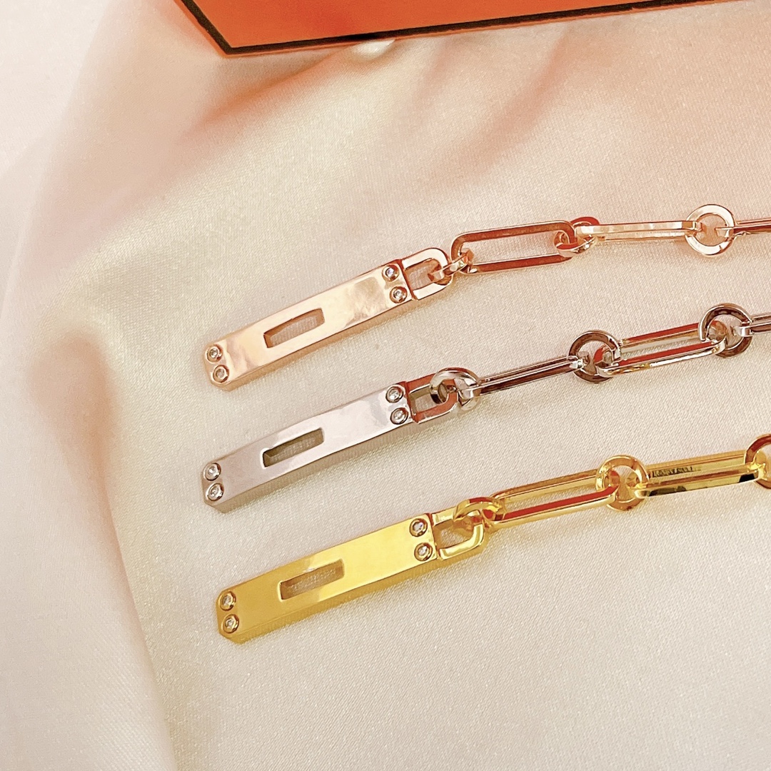 Hermès Kelly Bracelet