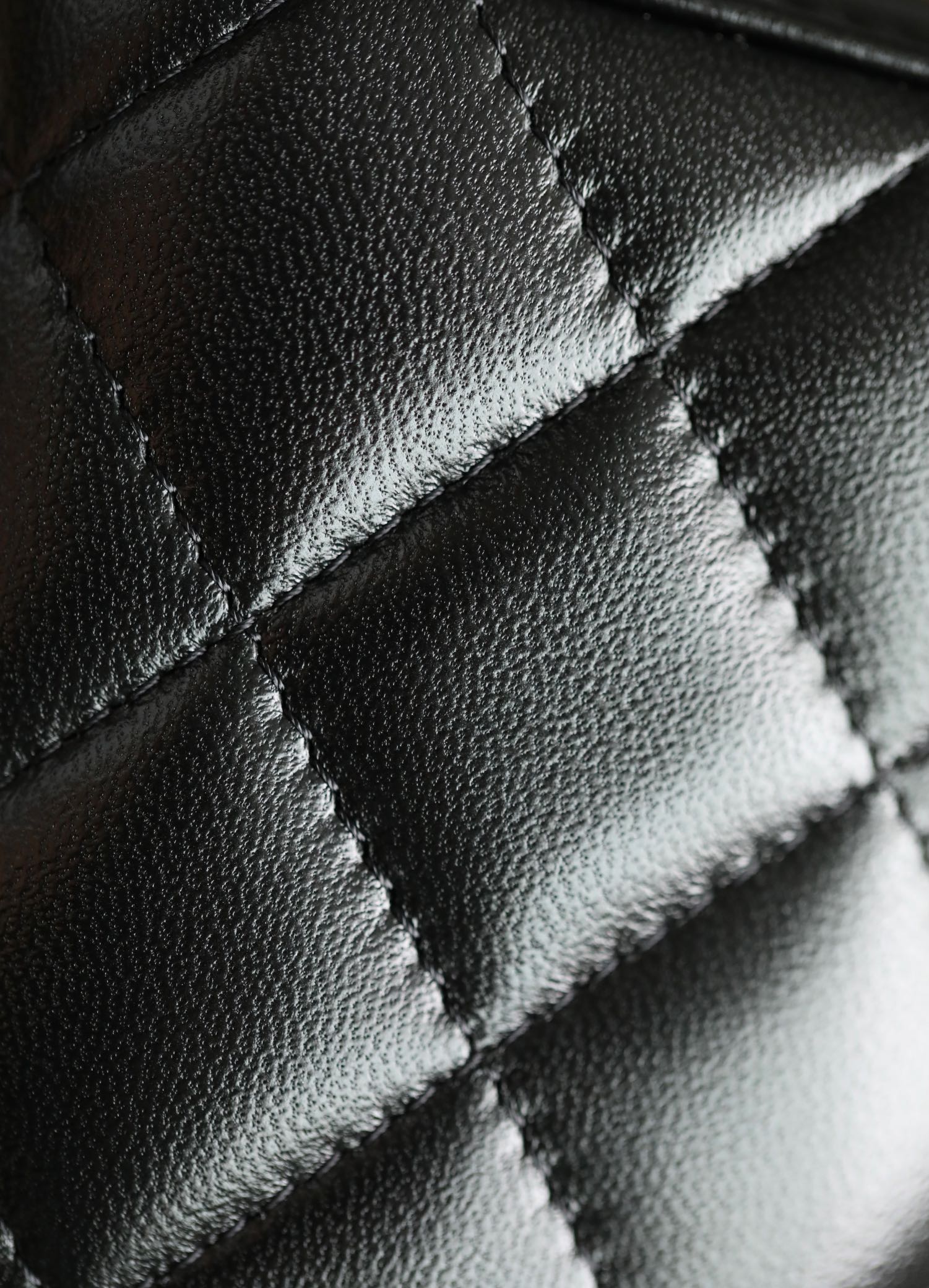 𝖦𝖺𝗂𝖾𝗋𝖺 mini box