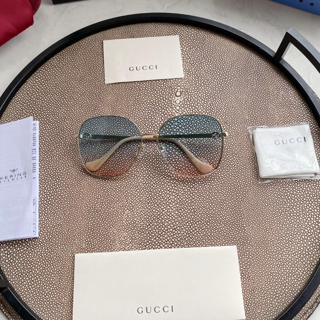 Gucci – GG0724S Gold