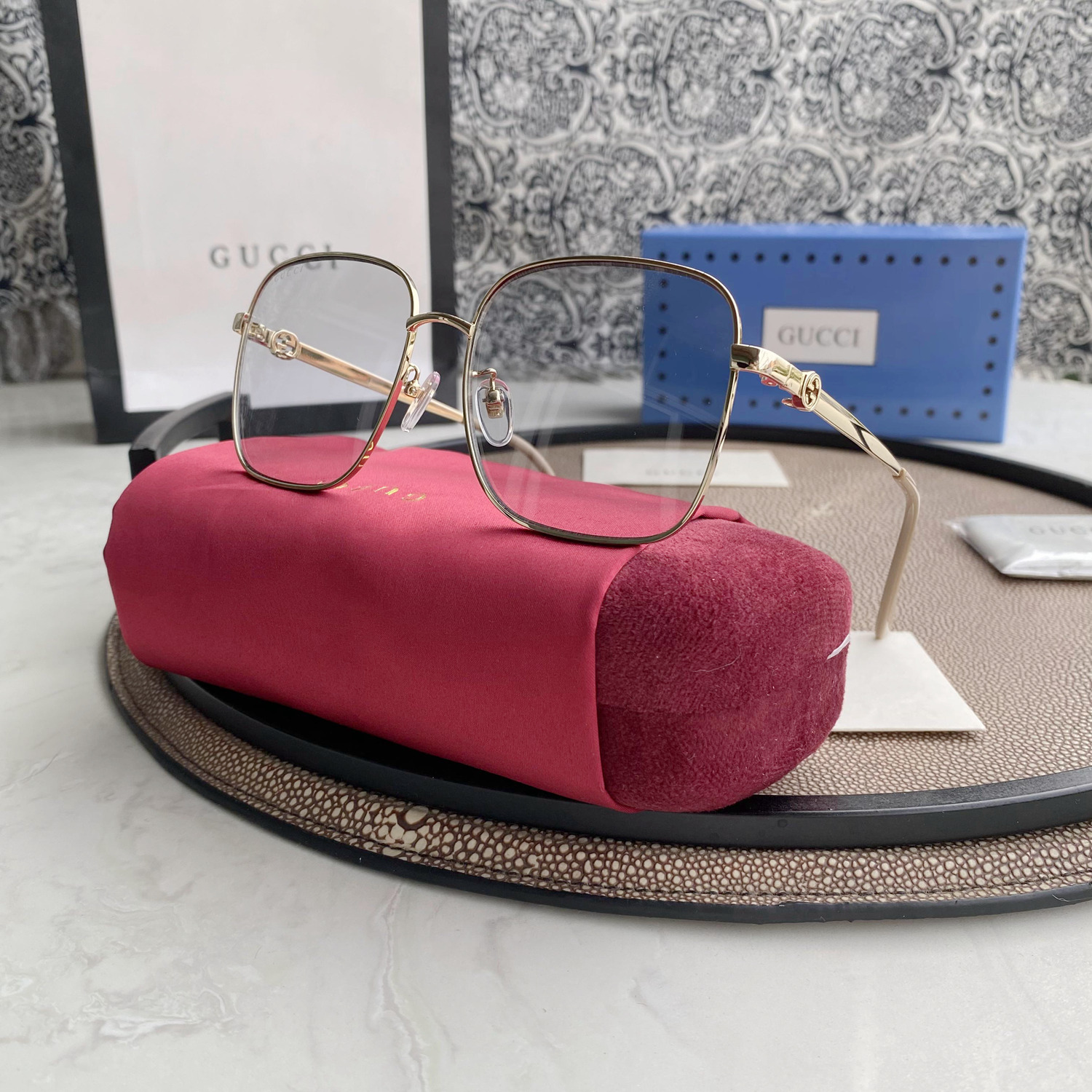 SQUARE-FRAME SUNGLASSES