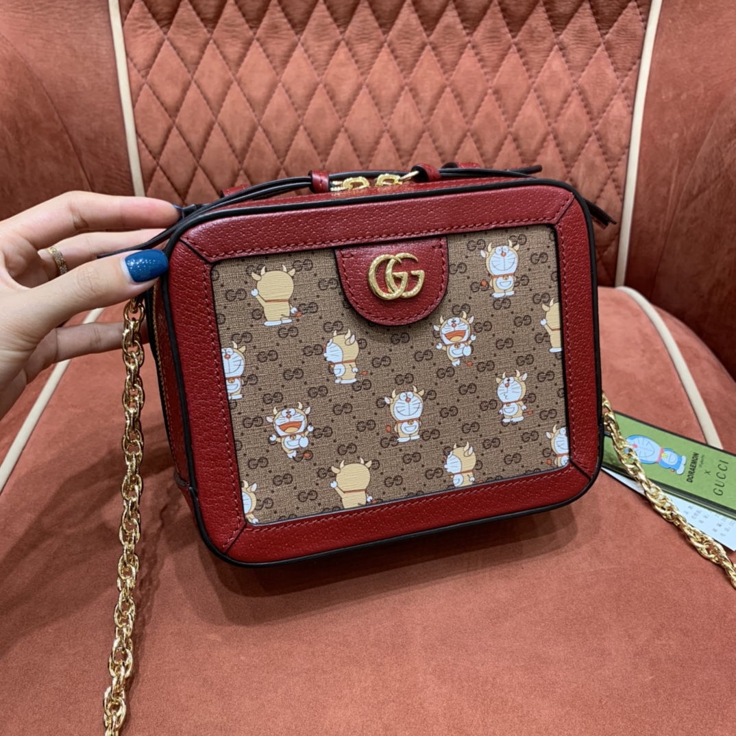 𝘿𝙤𝙧𝙖𝙚𝙢𝙤𝙣 𝙭 𝙂𝙪𝙘𝙘𝙞