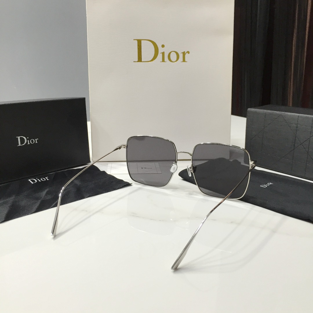 Stellaire Square Sunglasses