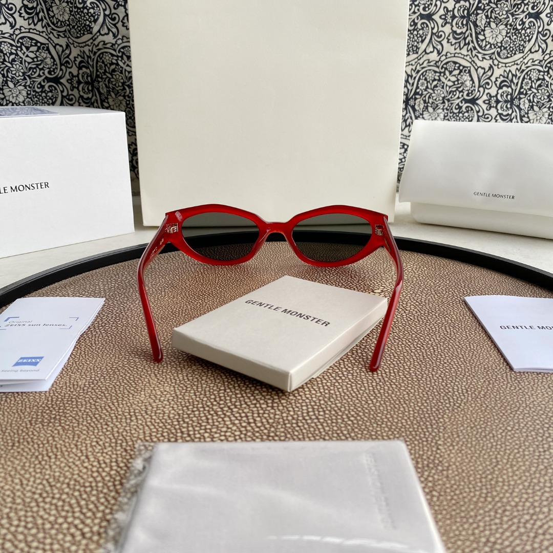 Dada 2024 Collection