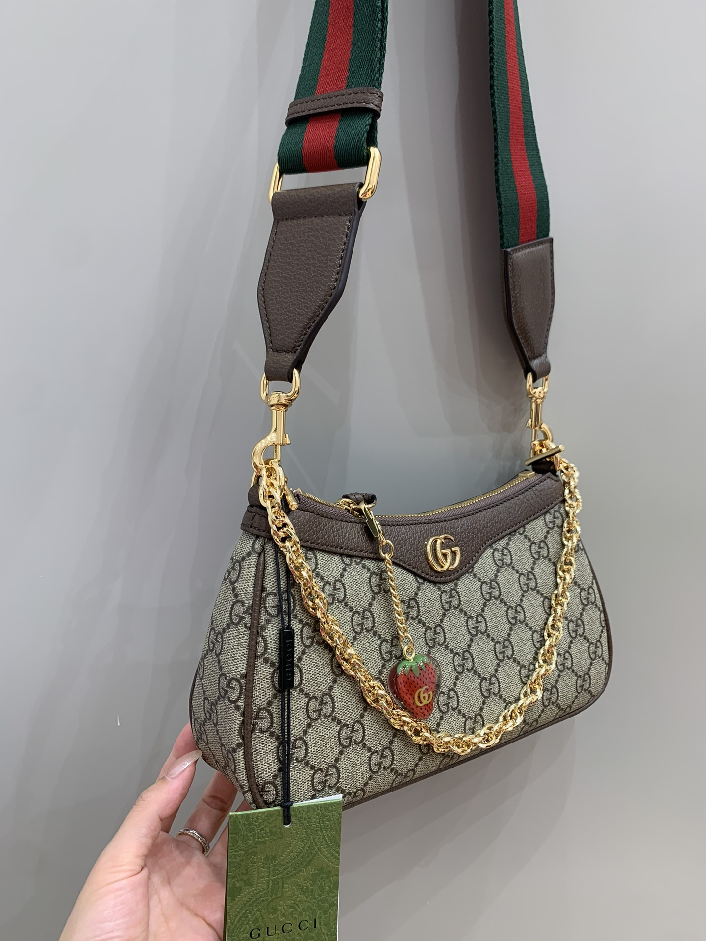 Ophidia shoulder bag