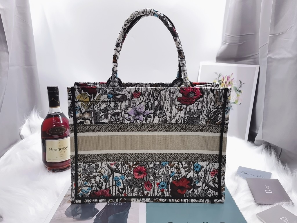 Dior Book Tote