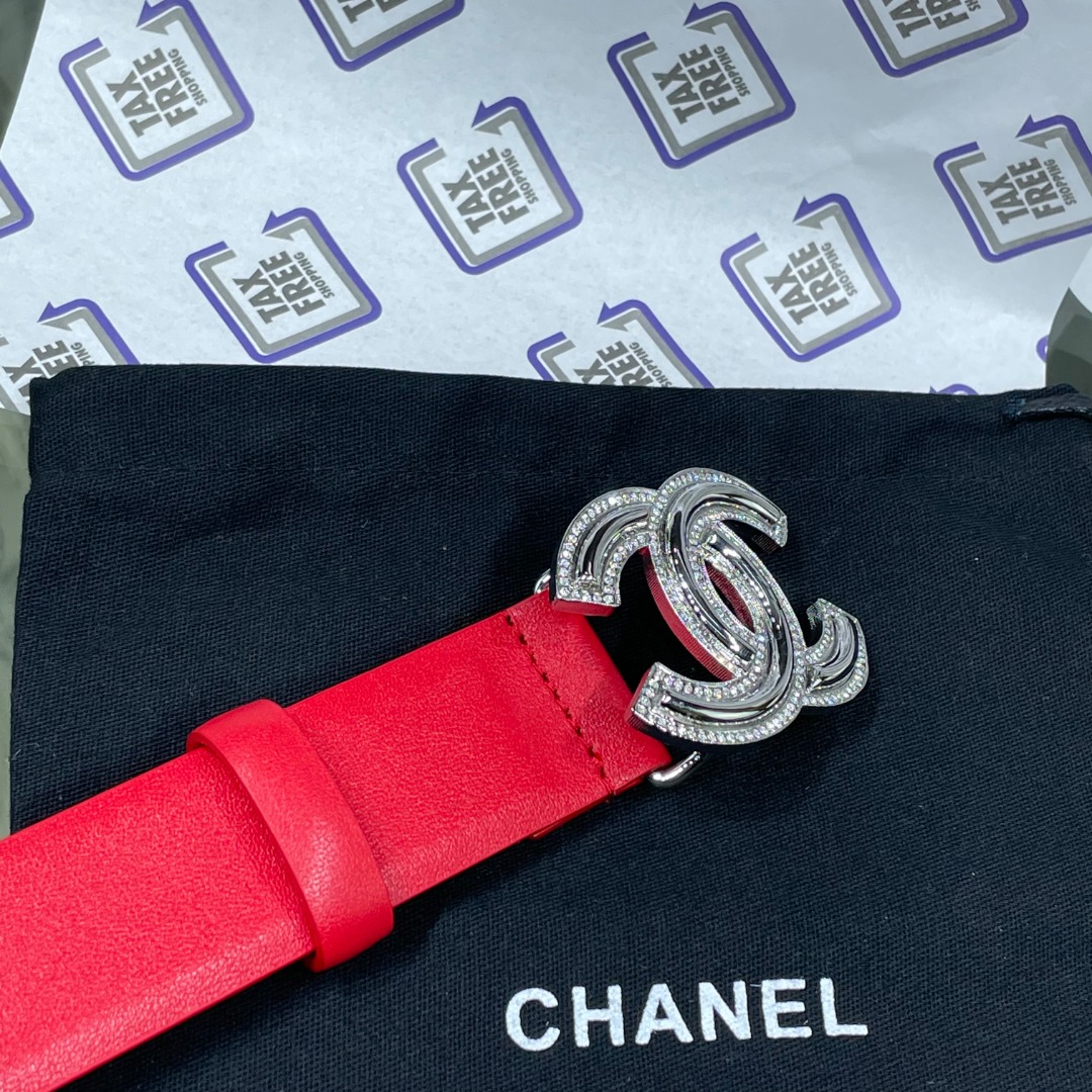 Chanel Red Patent Leather CC Logo Belt