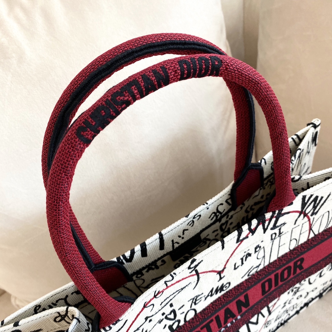 ‘I Love You’ Book Tote Small