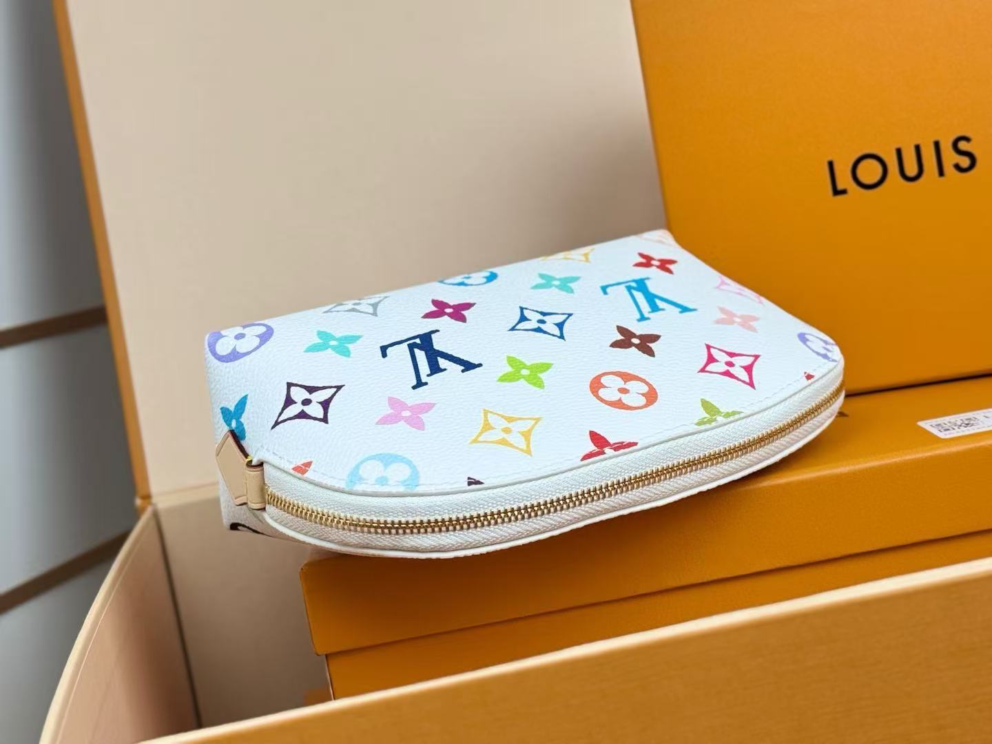 Louis Vuitton x Takashi Murakami Pochette Cosmetique