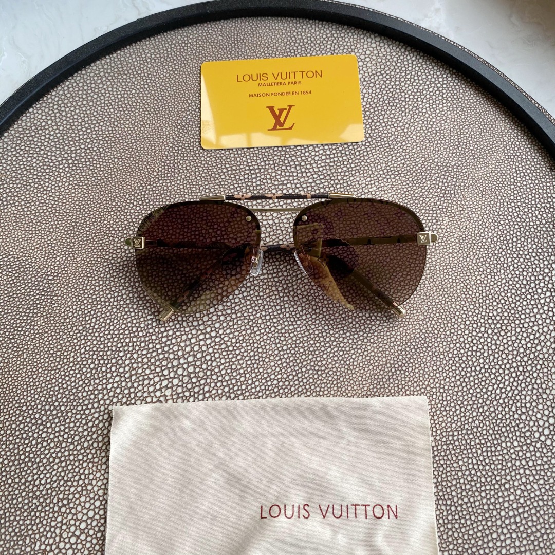 LOUIS VUITTON CLOCKWISE CANVAS SUNGLASSES