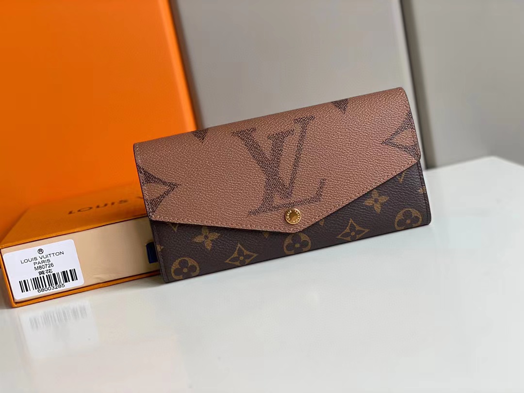 Louis Vuitton Sarah Wallet