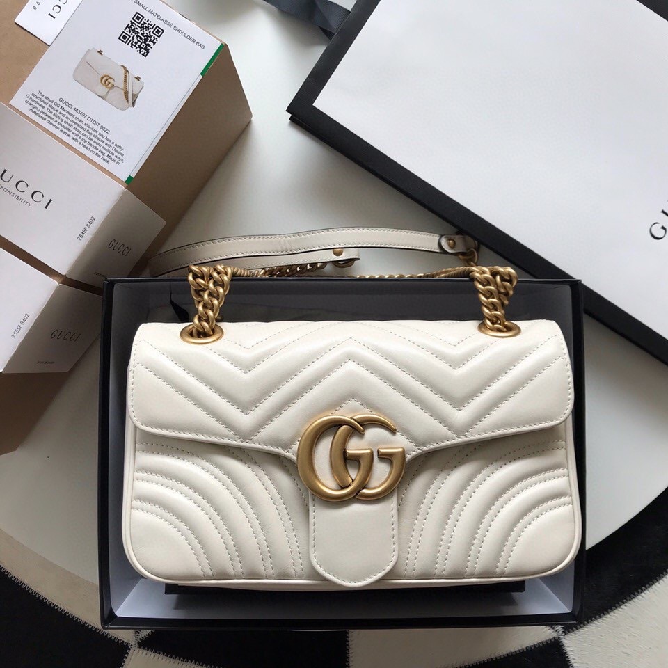 GG Marmont mini matelassé shoulder bag-26 CM