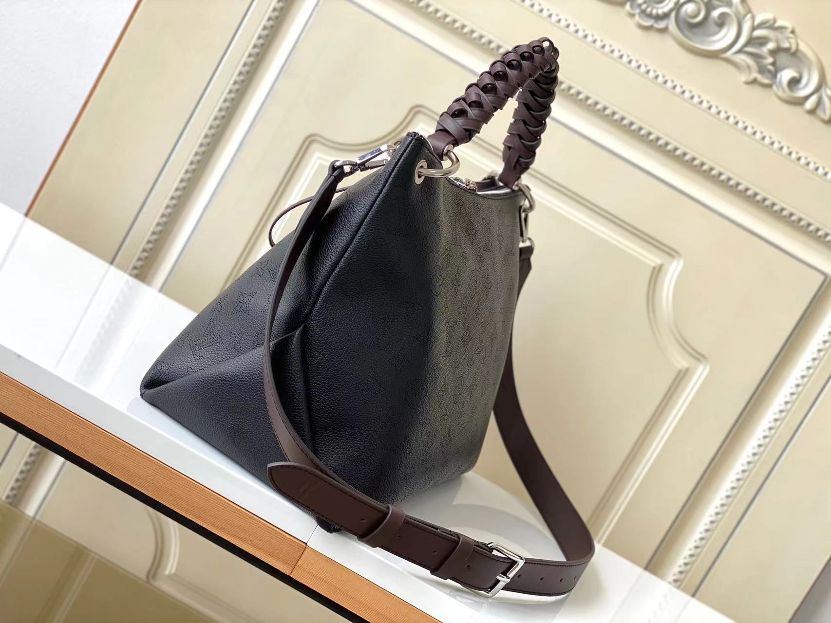 BEAUBOURG HOBO MM