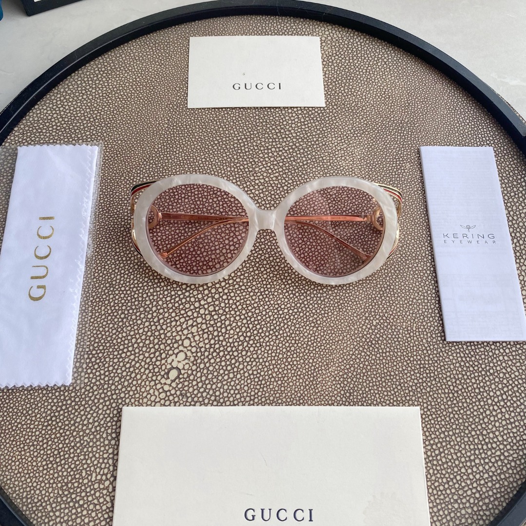 ROUND-FRAME INTERLOCKING G SUNGLASSES