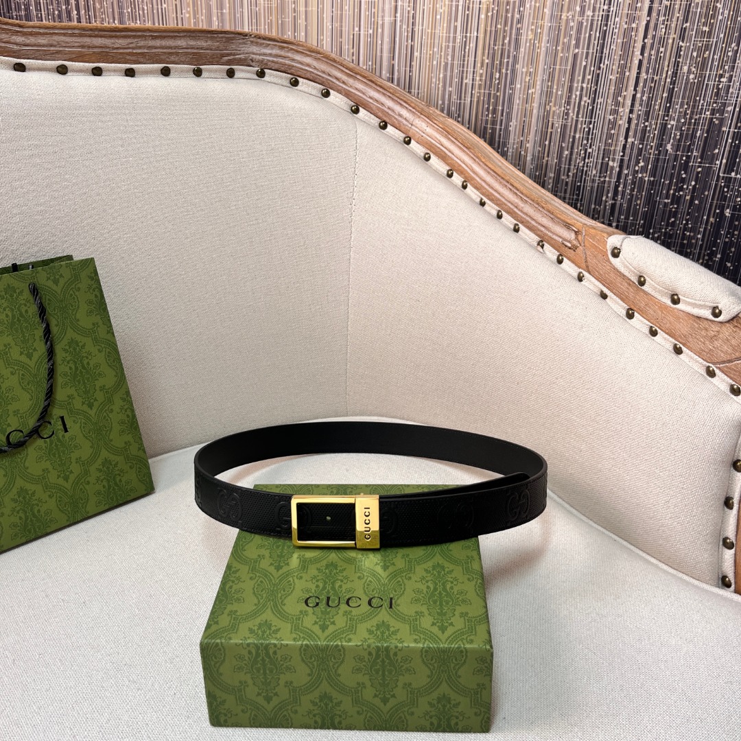 GG belt with silver buckle