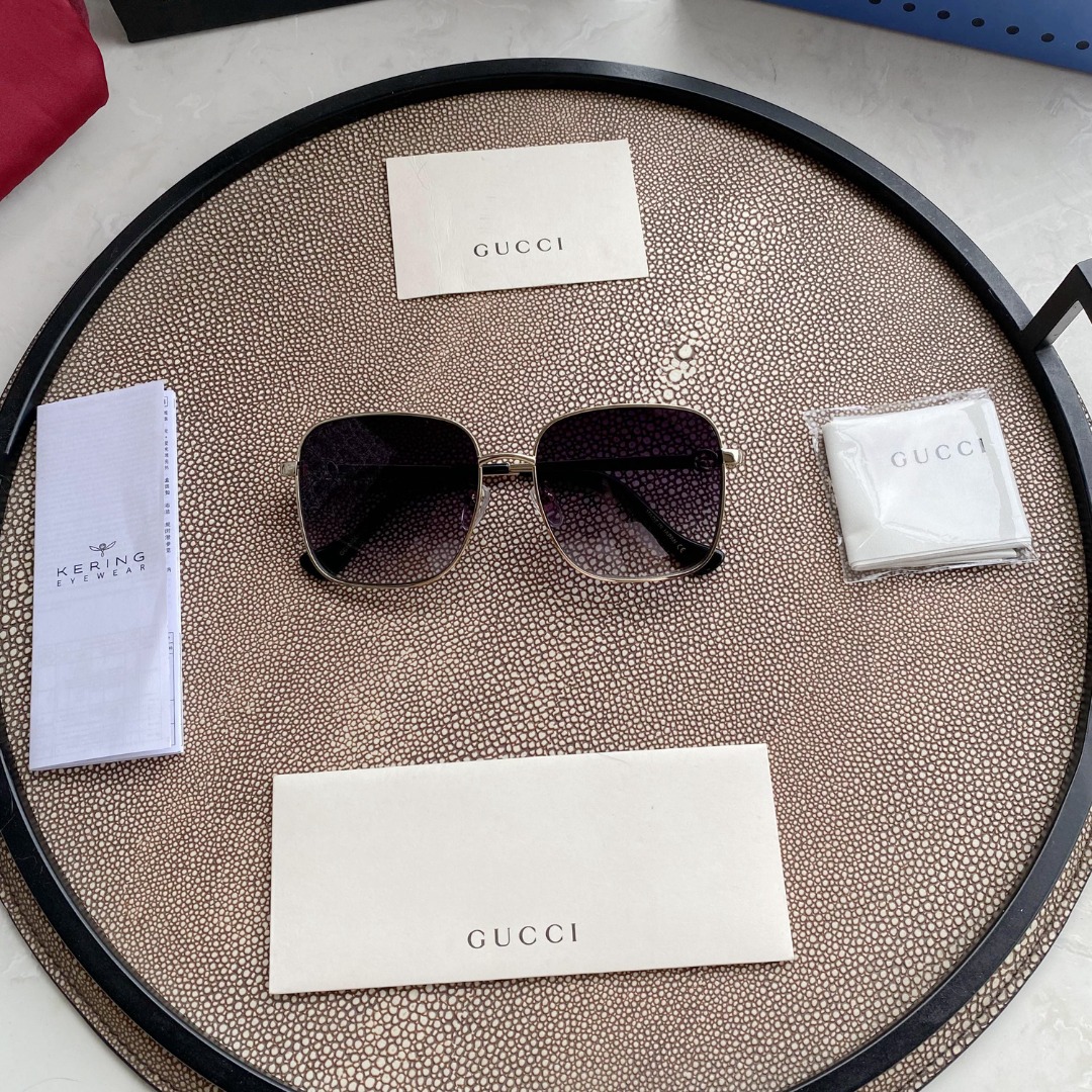 SQUARE-FRAME SUNGLASSES