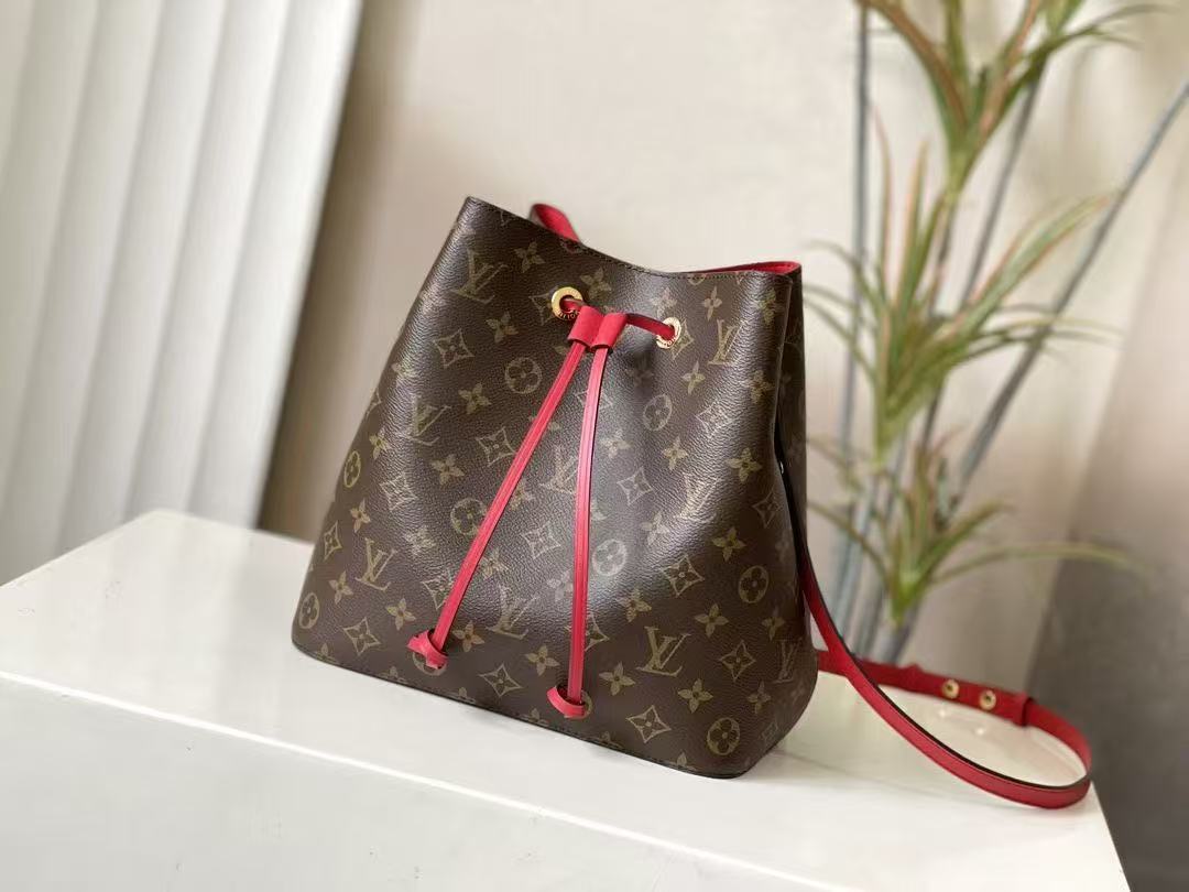 Louis Vuitton NéoNoé