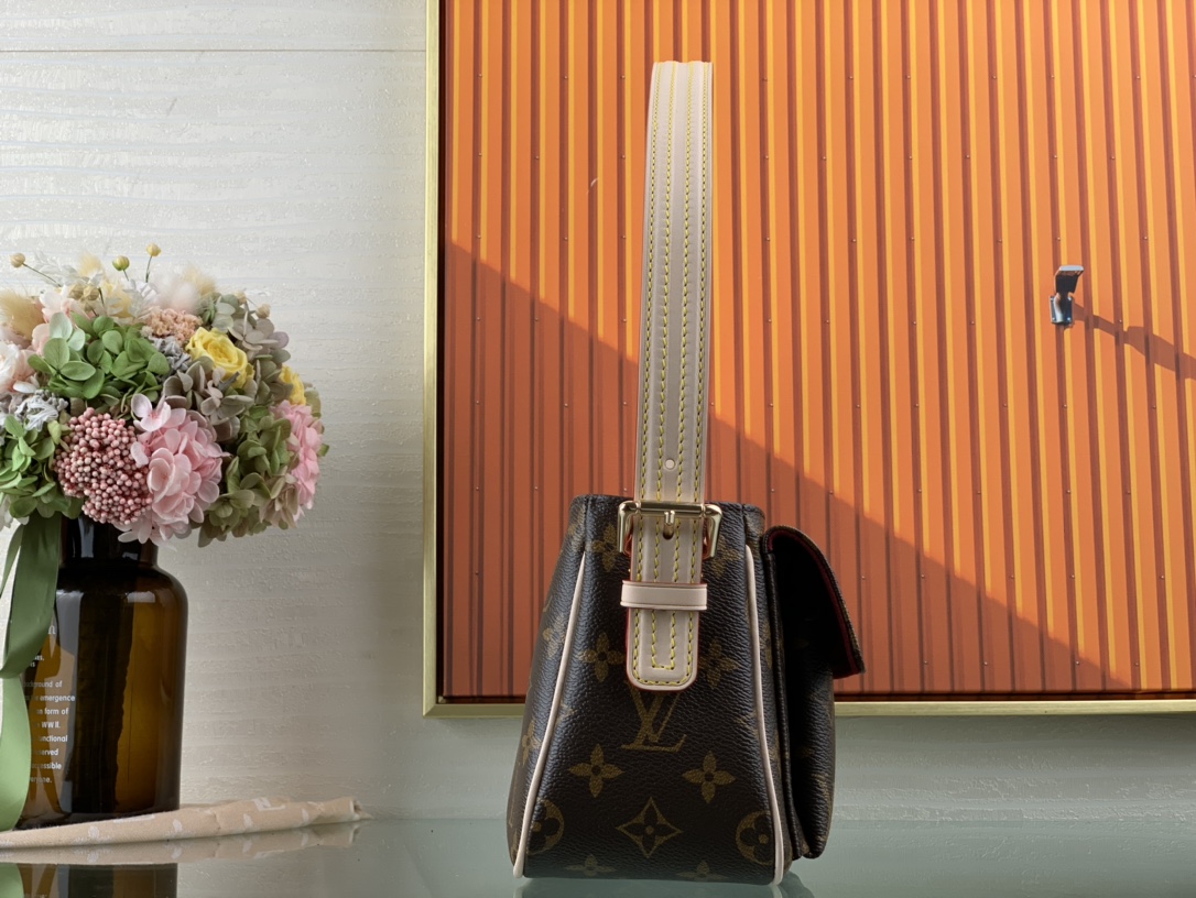 LOUIS VUITTON Viva Cite Monogram Shoulder Bag