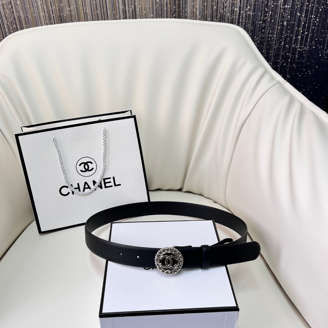CHANEL Heart Casual Style Unisex Blended Fabrics Plain Party Style