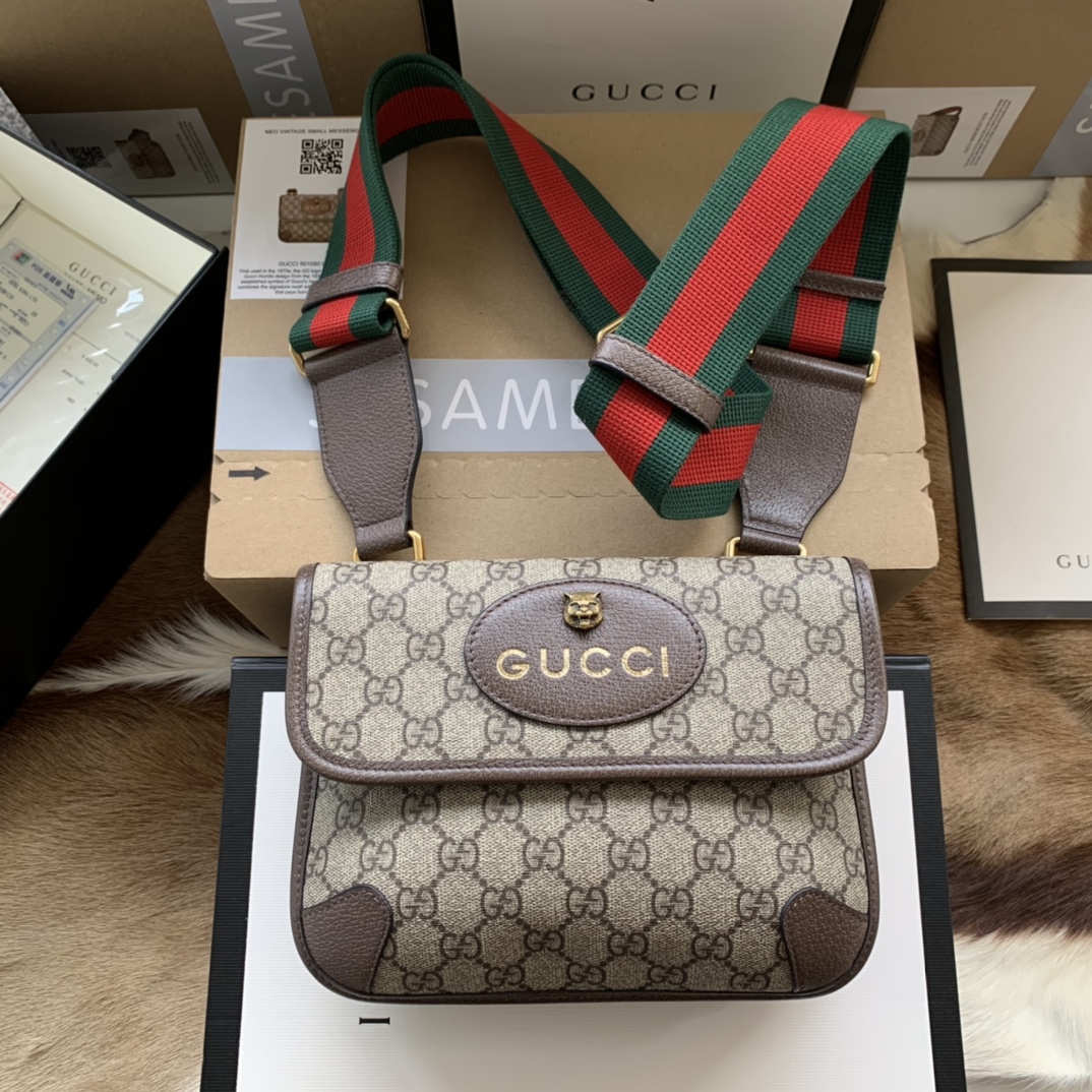 GUCCI SHOULDER BAG