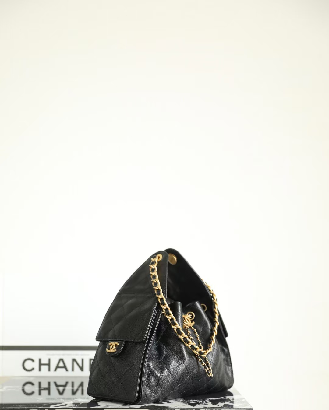 CHANEL 25 MEDIUM HANDBAG