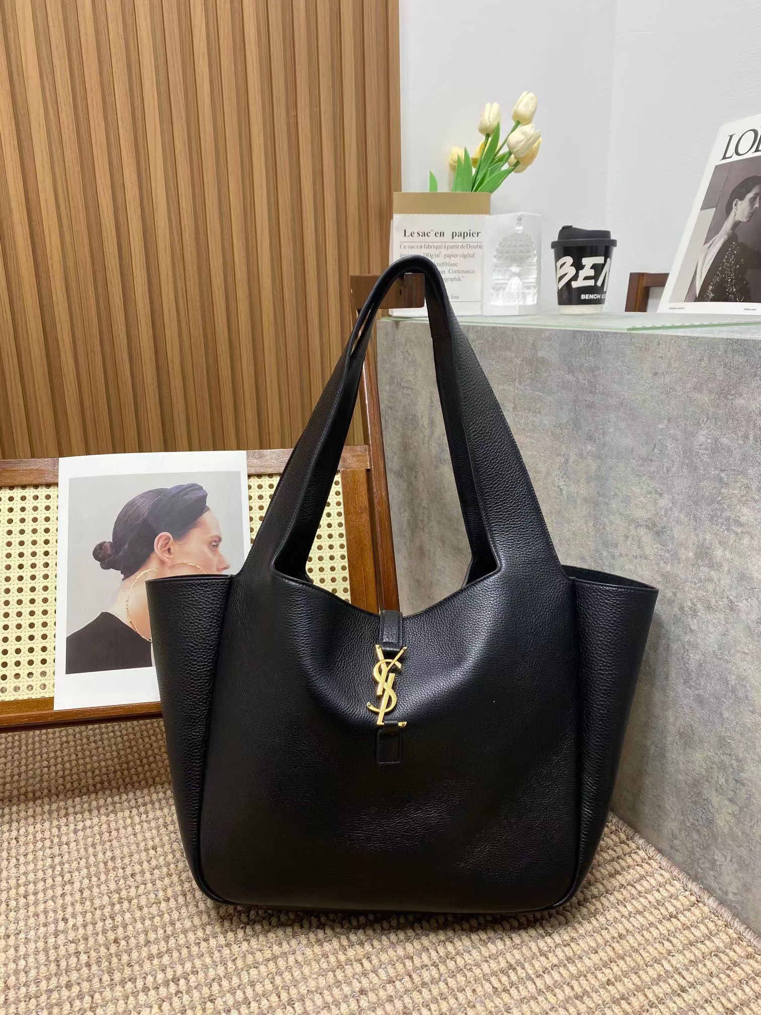 YSL BEA IN GRAINED LEATHER