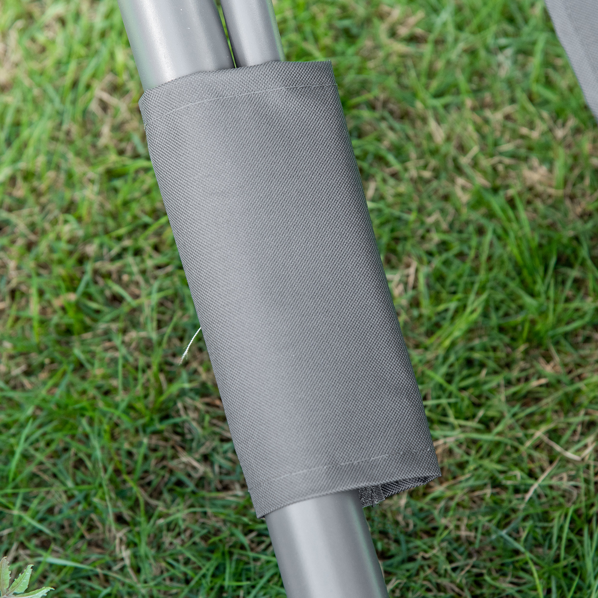 Outsunny Dubbele ligbank ligbed relax lounger met zonnedak rolbaar staal crèmewit / grijs