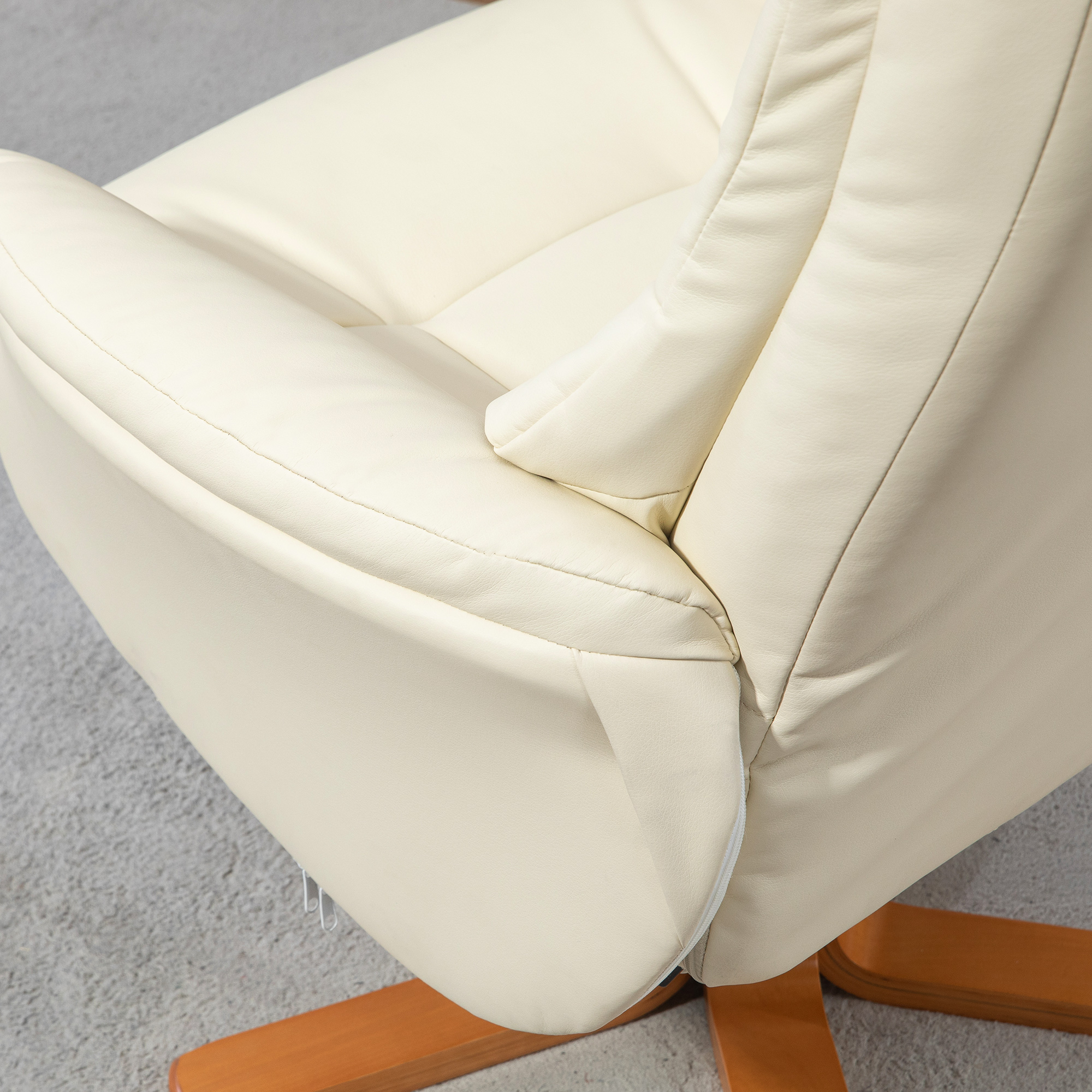HOMCOM Relaxfauteuil met Voetenbankje, Ligfunctie, Kunstleder Bekleding, tot 150 kg, 71 x 84 x 102 cm, Crèmewit