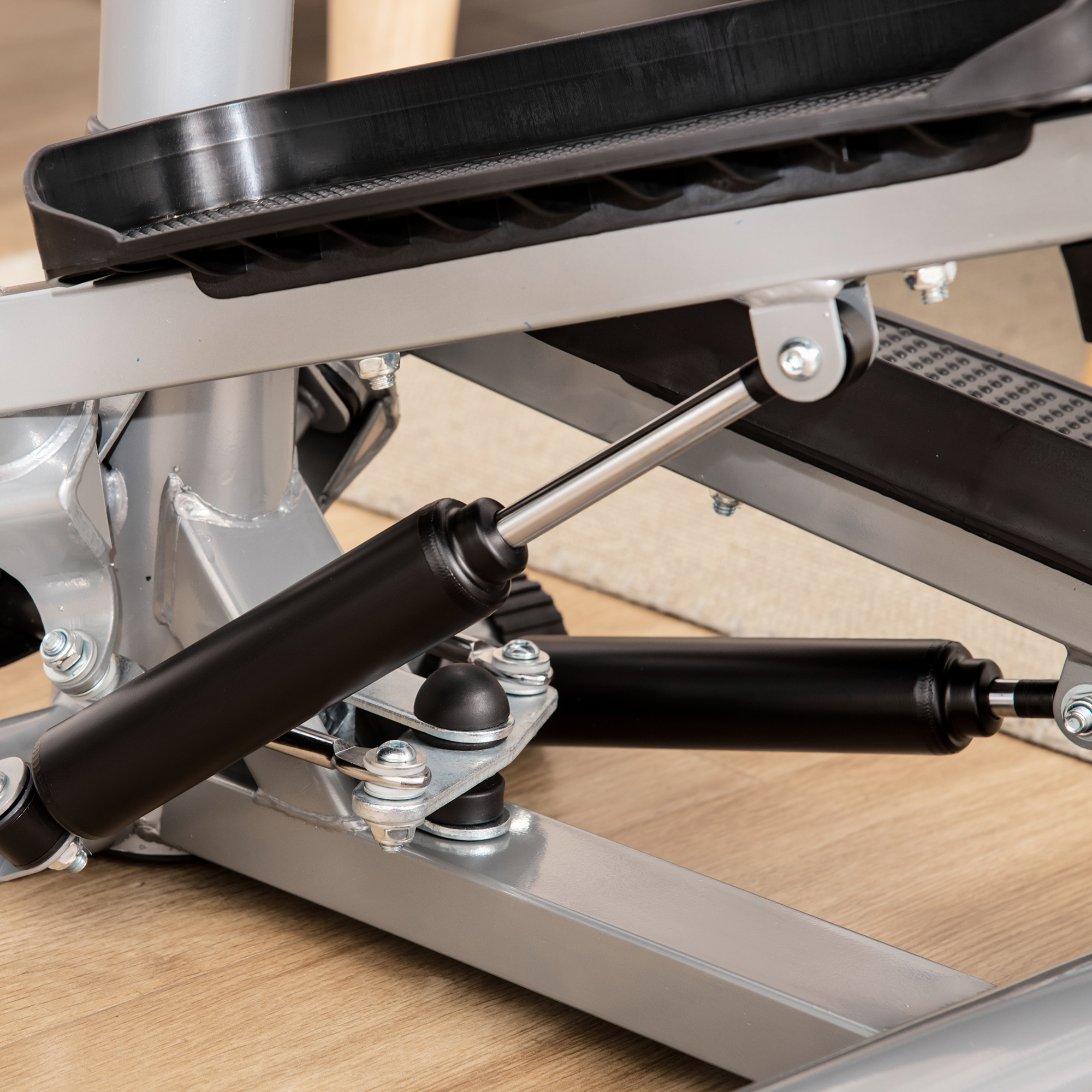 HOMCOM stepper met handvat fitness hometrainer voor thuis, klein fitnessapparaat voor been- en bodemtraining met LCD-scherm, instelbare snelheid Metaal ABS Zwart + Zilver 55 x 53 x 118-128 cm