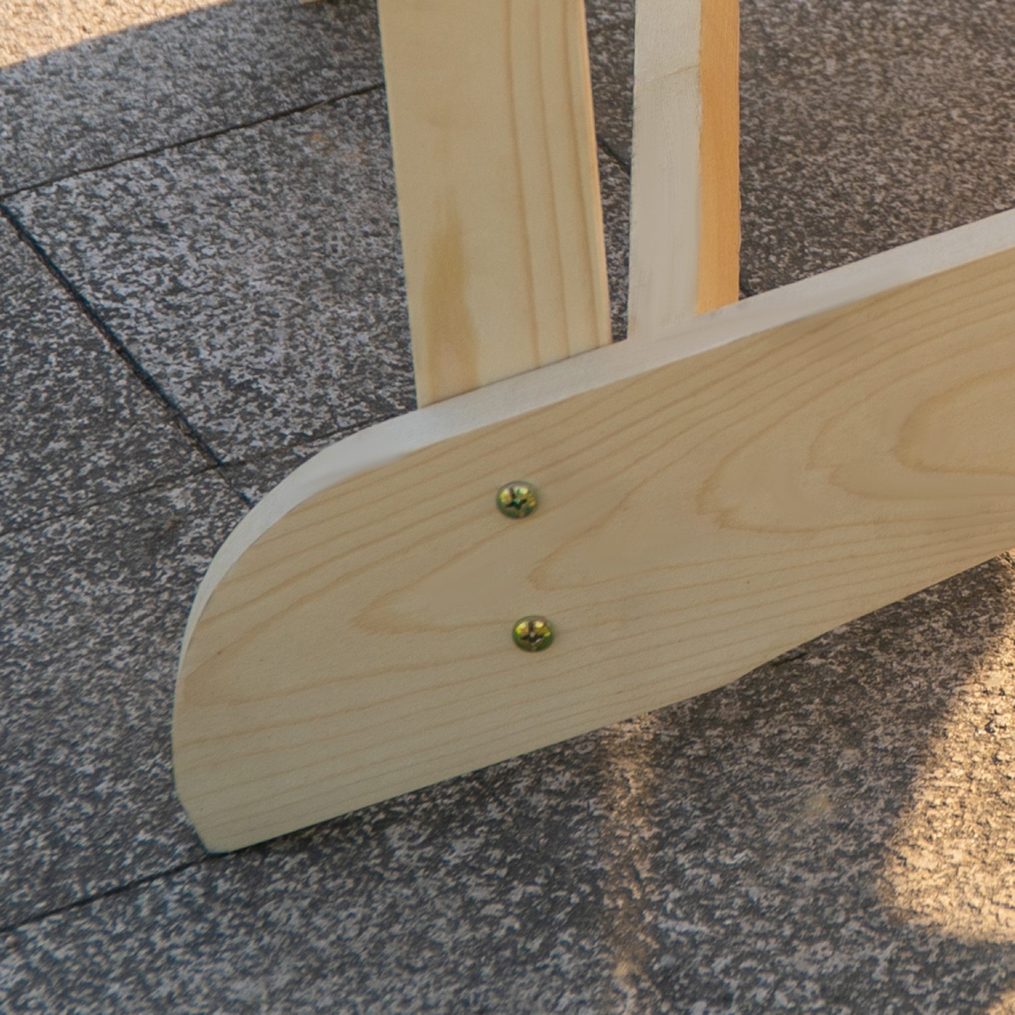 Outsunny 2 tuinstoelen met bijzettafel naturel dennenhout 178 x 87 x 92 cm