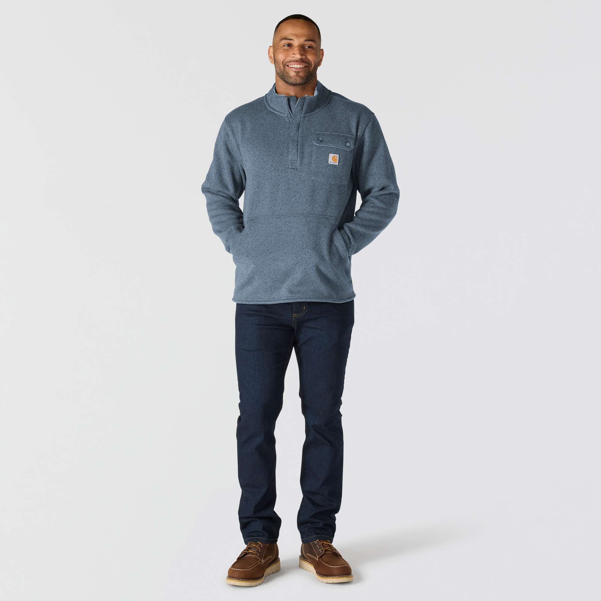 Relaxed Fit Midweight Quarter-Zip Pocket Sweater Fleece