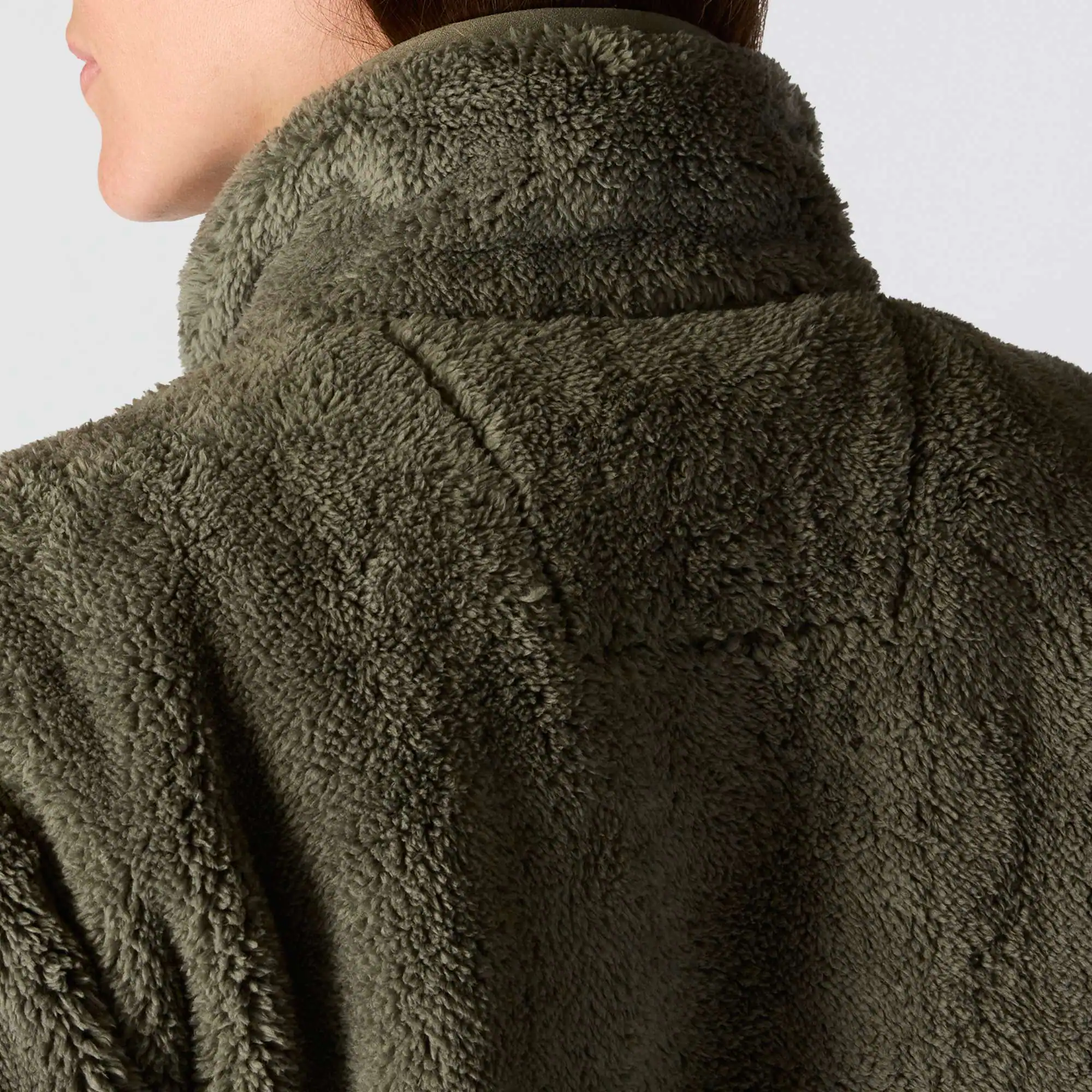 Women's Loose Fit Fleece Pullover - 3 Warmest Rating