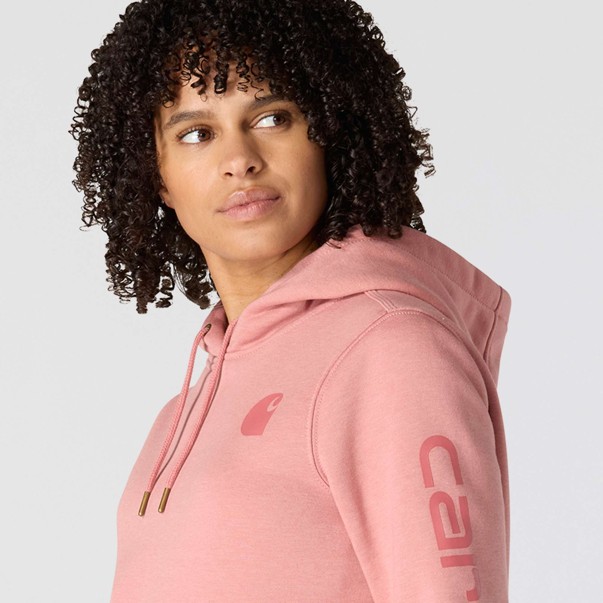 Women's Relaxed Fit Midweight Logo Sleeve Graphic Hoodie