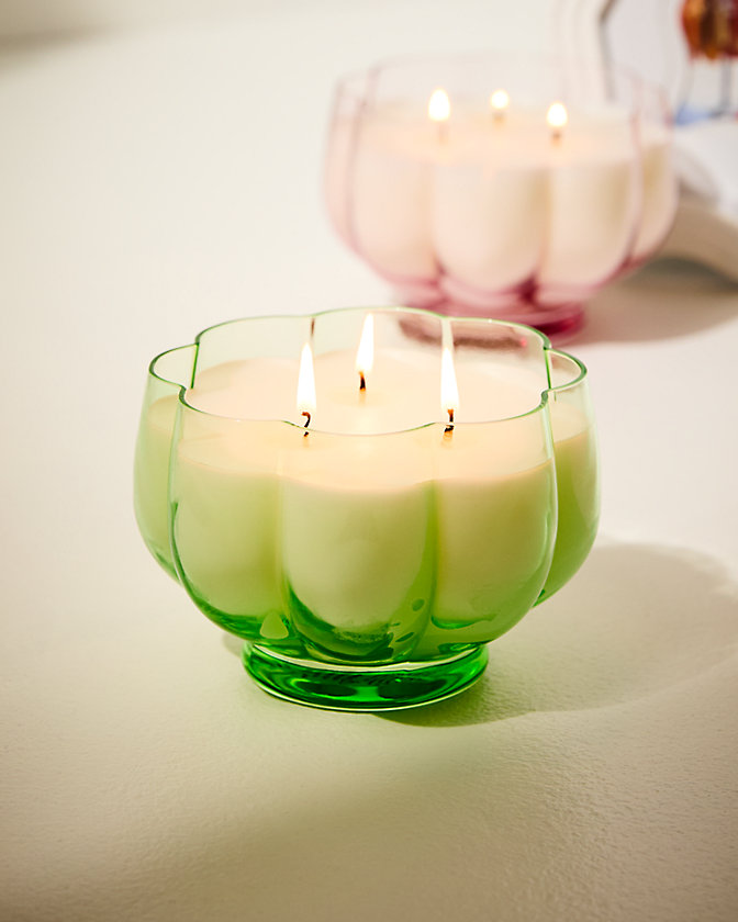 Glass Scallop Candle - Lilly Pulitzer Sale​