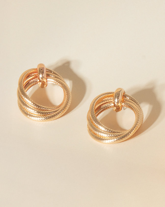 Chevs Kiss Doorknocker Earrings - Lilly Pulitzer Sale​