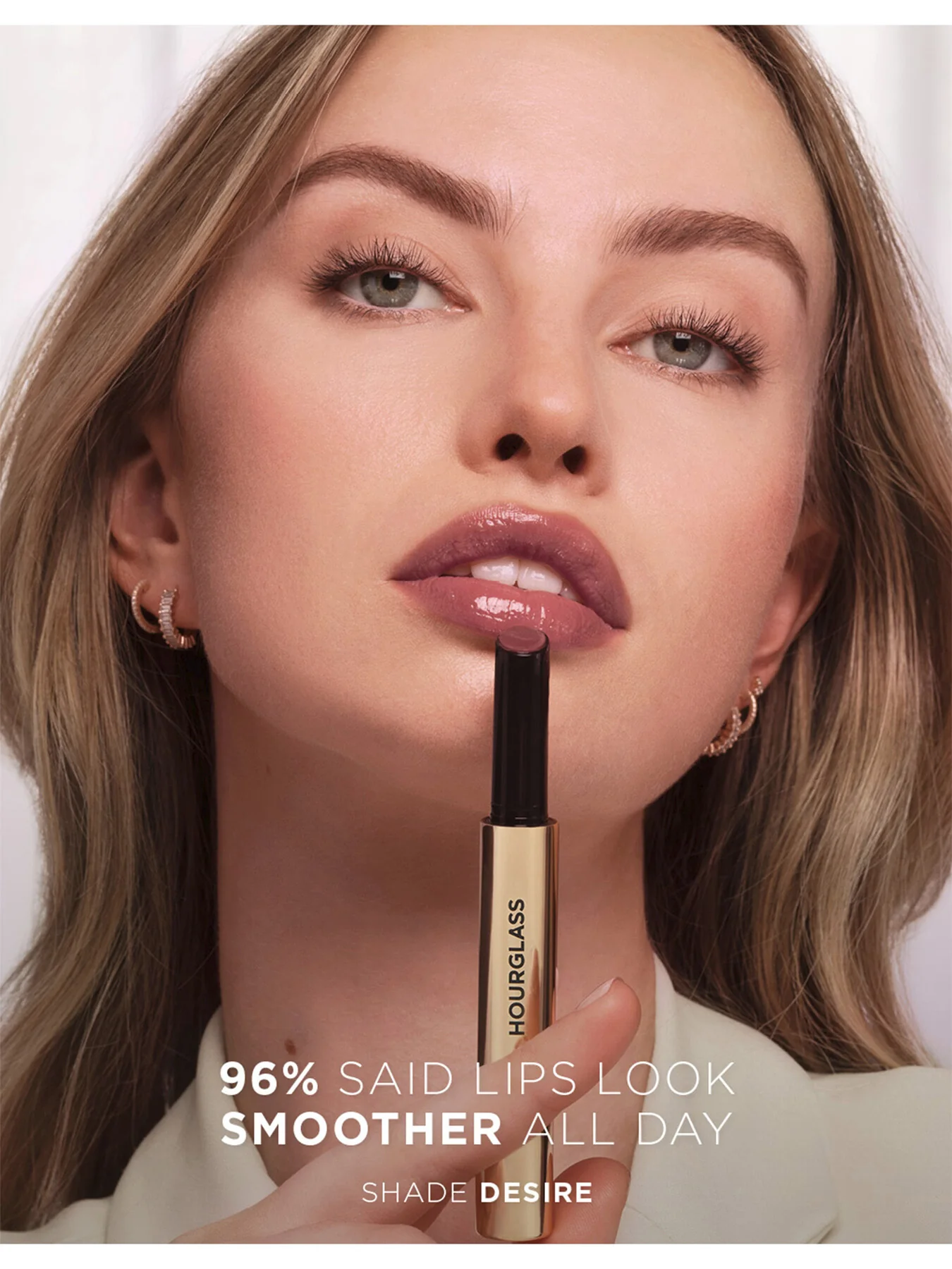 Phantom Volumizing Glossy Balm