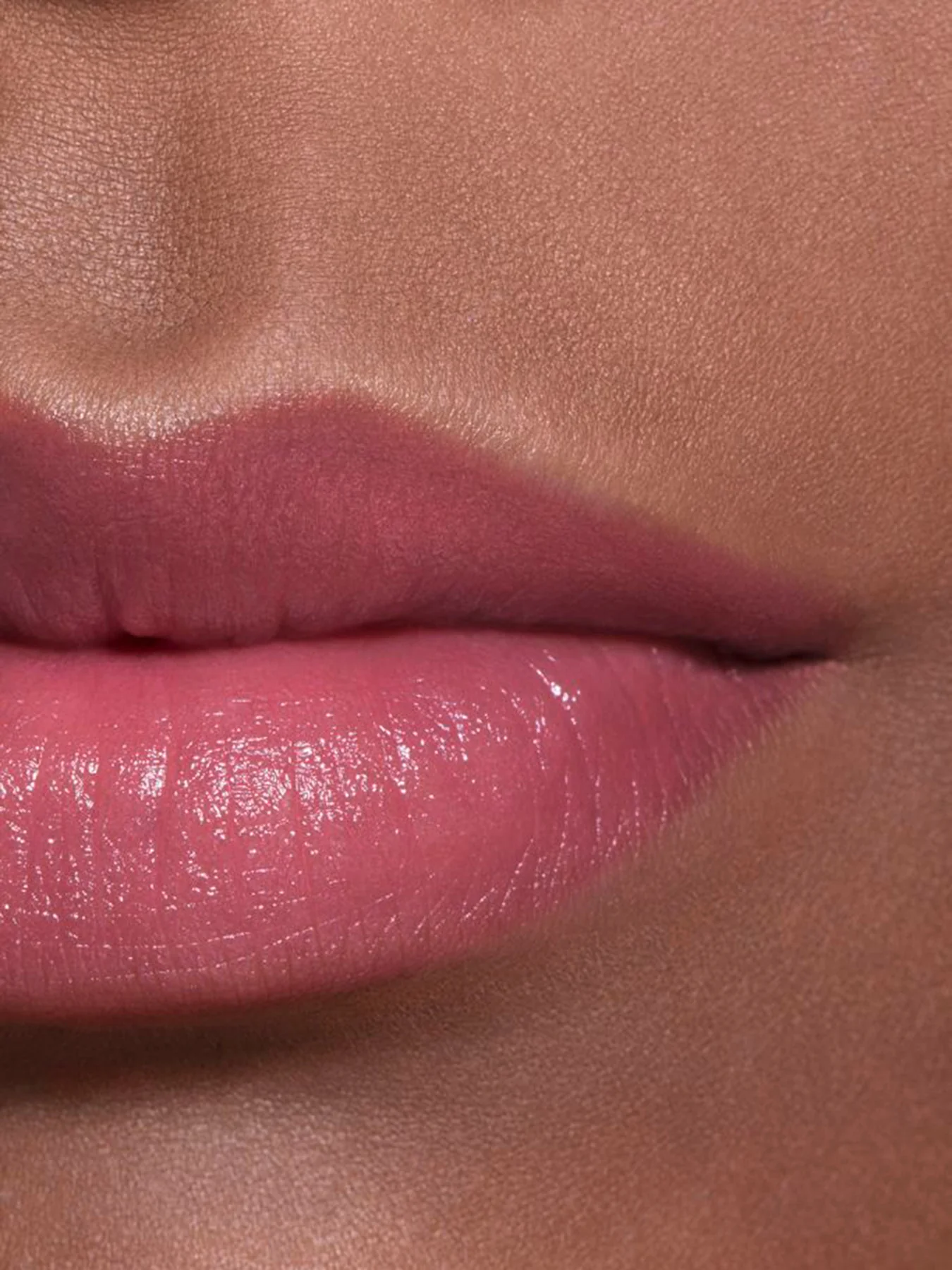 Les Beiges Healthy Glow Lip Balm